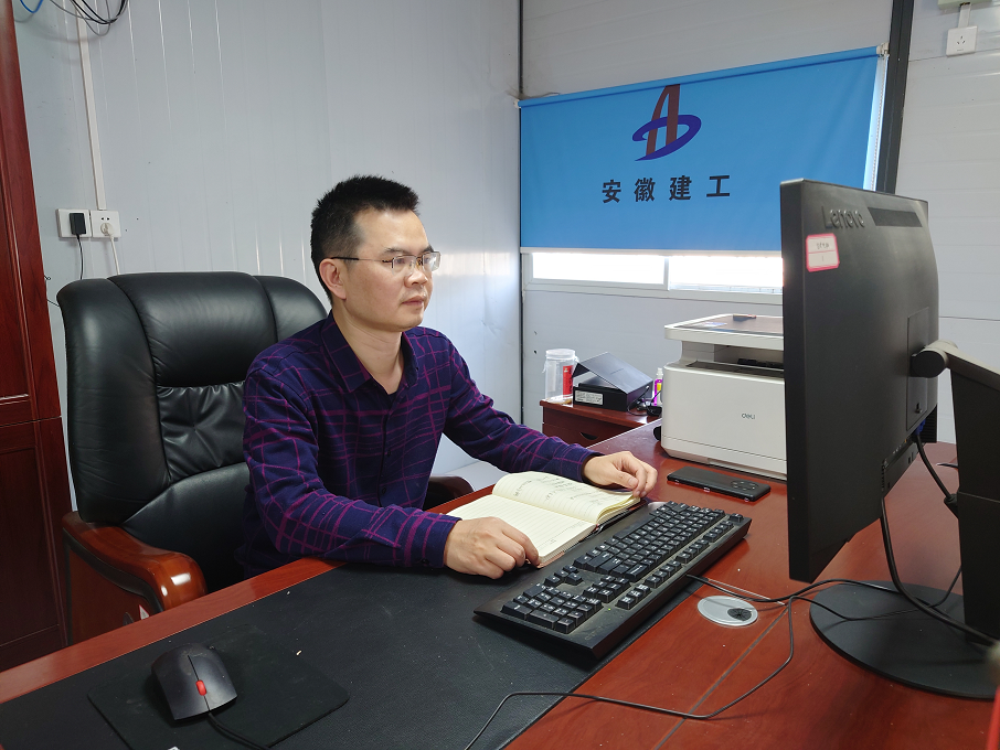 基層職工熱議黨的二十大系列報(bào)道（五） ：攻堅(jiān)克難、奮勇前行，向公司交出一份份高質(zhì)量答卷！
